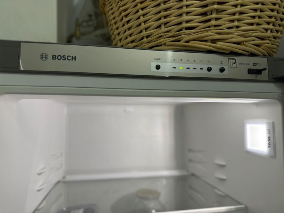 Продается холодильник