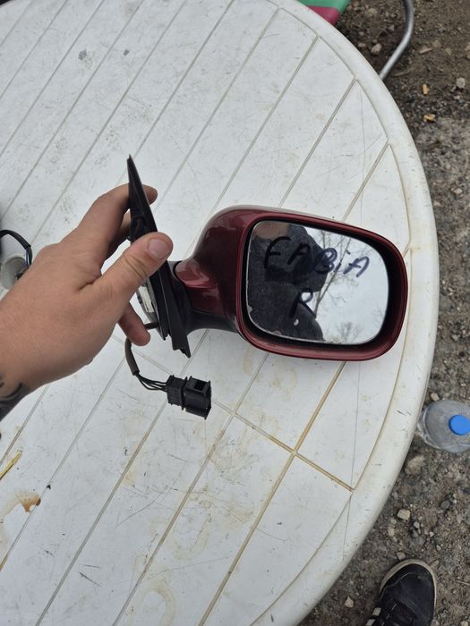 Оригинално Дясно огледало за Шкода Фабия 2001- 2008г