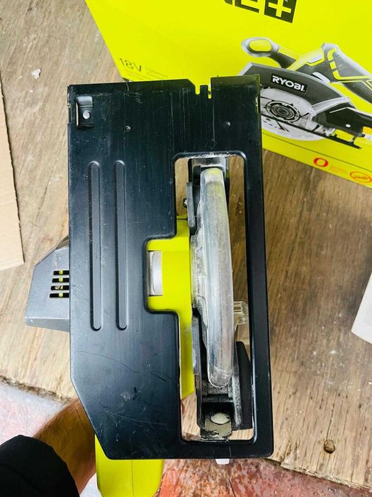 Fierăstrău circular RYOBI R18CSP-0 ONE+ 18 Volți,diametru 150 mm+lamă