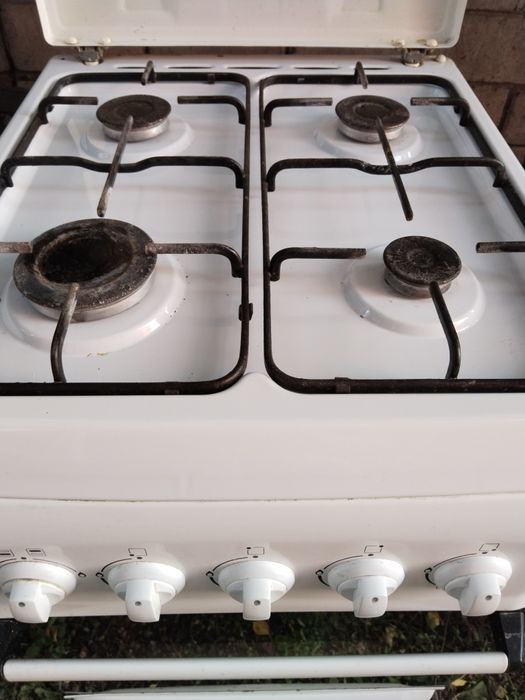 Продам газплиту  50см