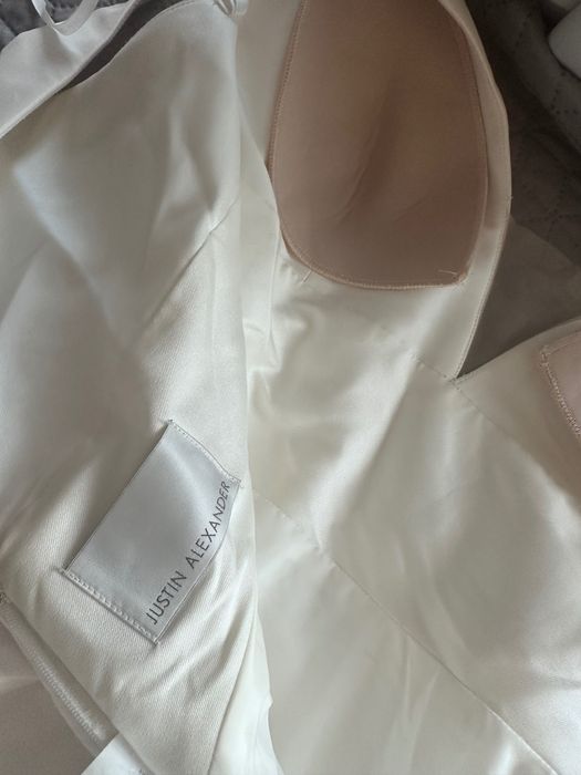 Булчинска рокля Justin Alexander от микадо