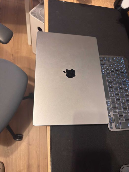 MacBook Pro 16” M1 Pro / 16GB RAM / 1TB SSD / Space Gray