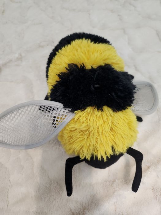 Мягкая игрушка из IKEA пчела