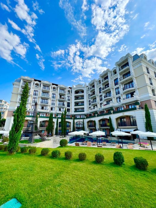 Продава се Двустаен апартамент в Свети Влас - 50 кв.м за 1920 €/кв.м - Снимка #18