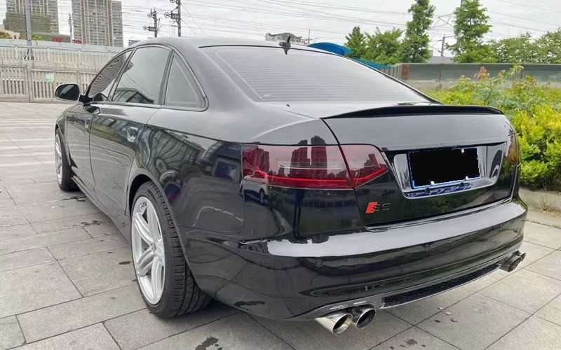 Eleron Portbagaj Lip Codita pentru Audi A6 C6, Negru Lucios, S6 Style