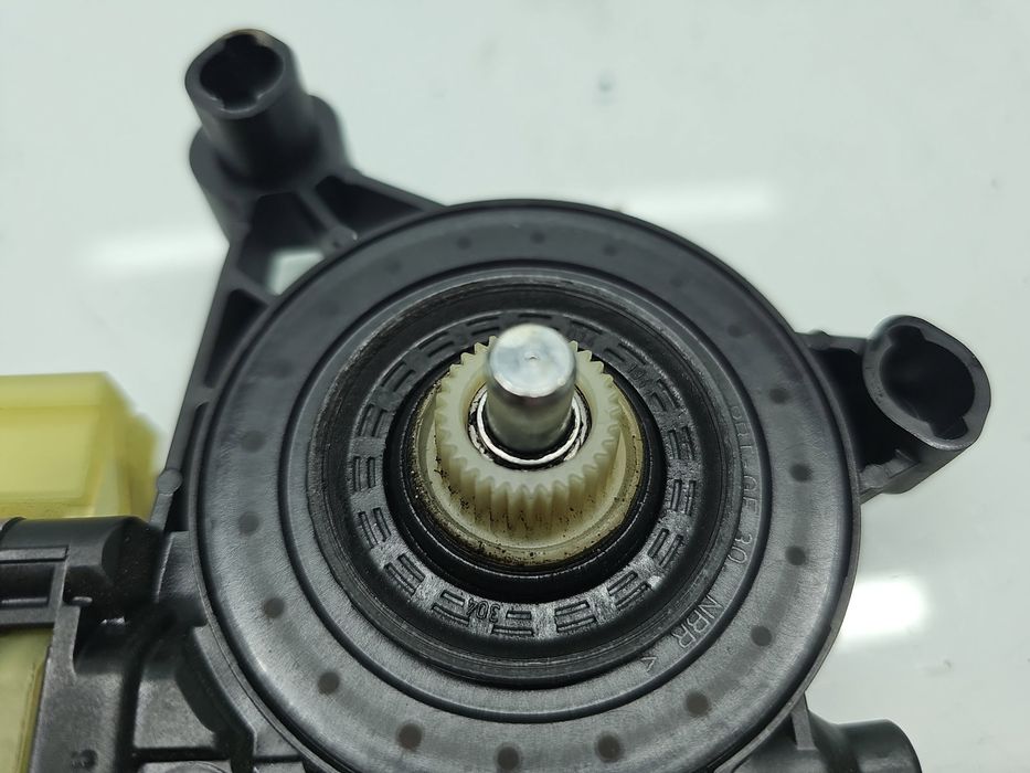 Motoras geam stanga fata Seat Leon (5F1) [Fabr 2012-2018] 5Q0959801B