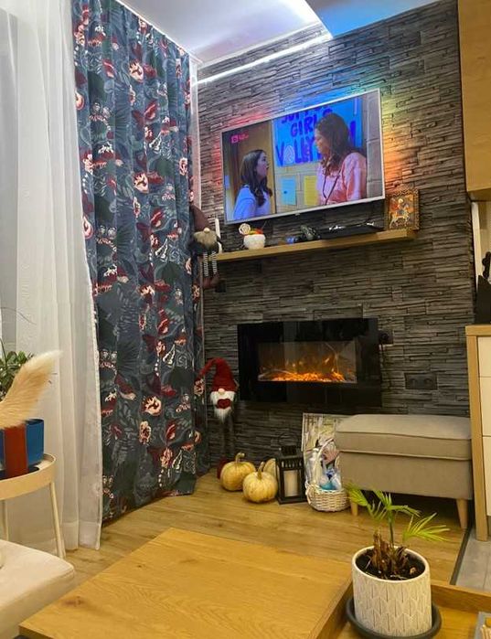 Продава се Тристаен апартамент в София, Толстой - 65 кв.м за 2693 €/кв.м - Снимка #1