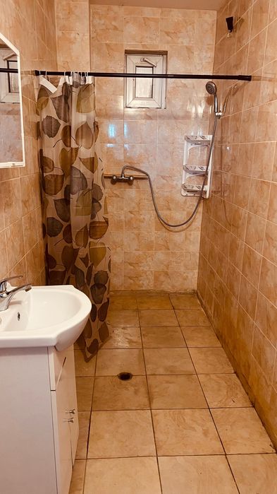 Дава се под наем Тристаен апартамент в Пловдив, Център - 90 кв.м за 433.5 € - Снимка #7