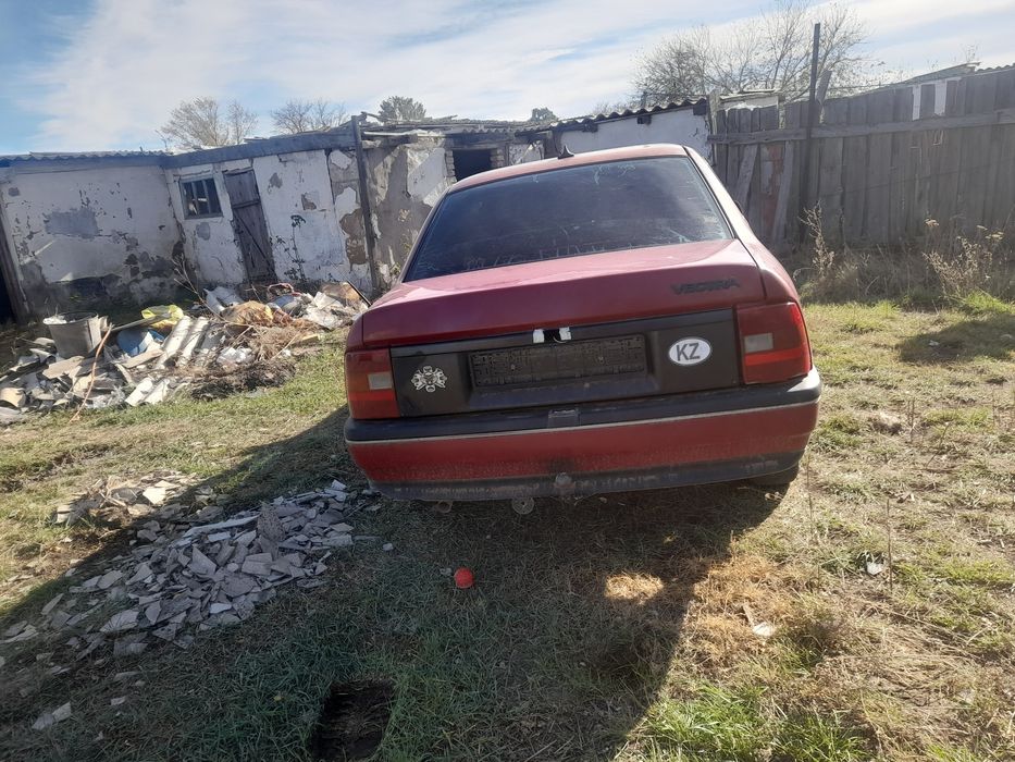 Целиком opel vectra a