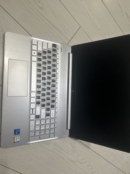 HP ноутбук сатылады