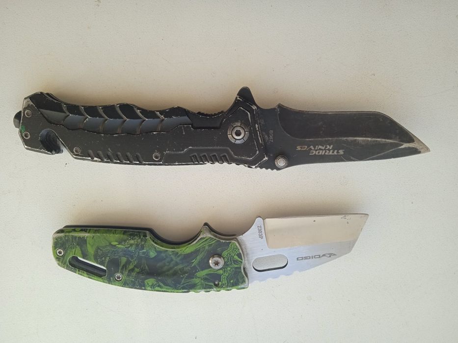 Туристические ножи.