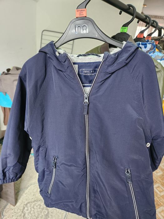 Продам детские вещи