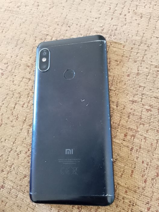 Vând telefon redmi note 5