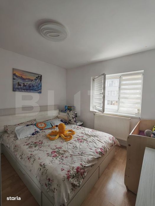 Apartament cu 4 camere, decomandat, 75 mp, zona Parcul Teilor