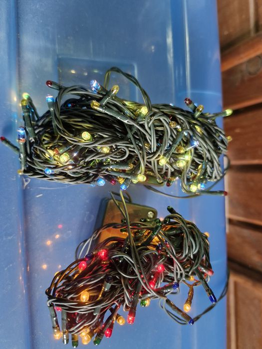 Продам гирлянды на ёлку. 700 тг .