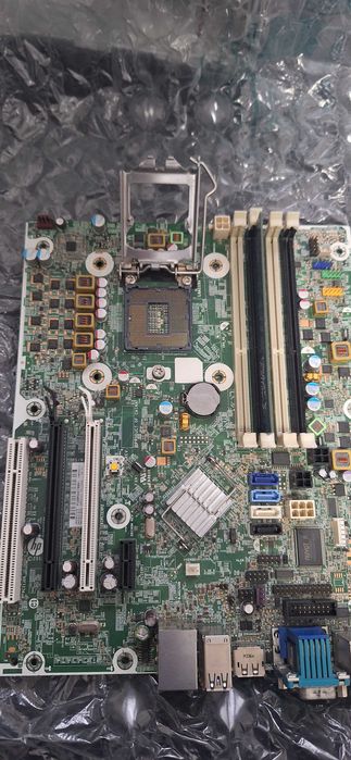 Placa de baza lga 1155 cu cpu si ram