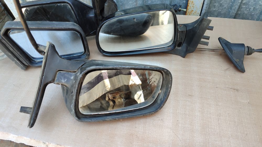 Боковые автозеркала .