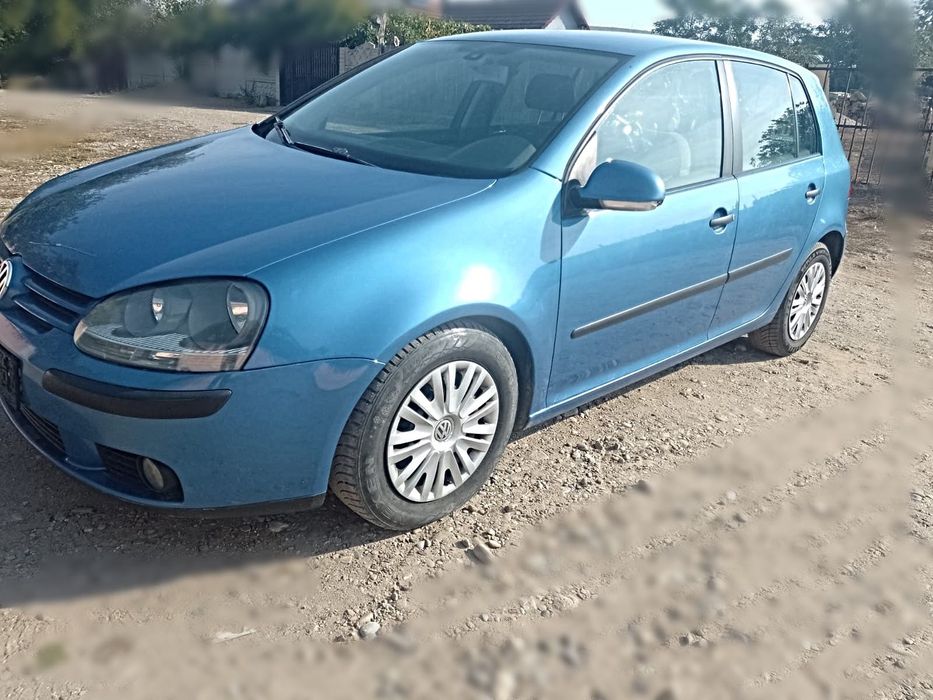 VW Golf 5 1.6 Benzină Klimatronic Impecabil