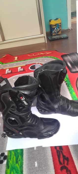 Мото ботуши за пистов мотор