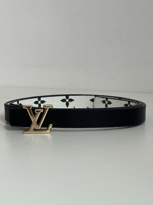 LV curea cu 2 fete, superbă. 115 cm