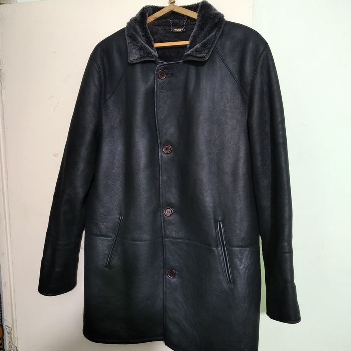 Продам натуральные кожаные дублёнки.