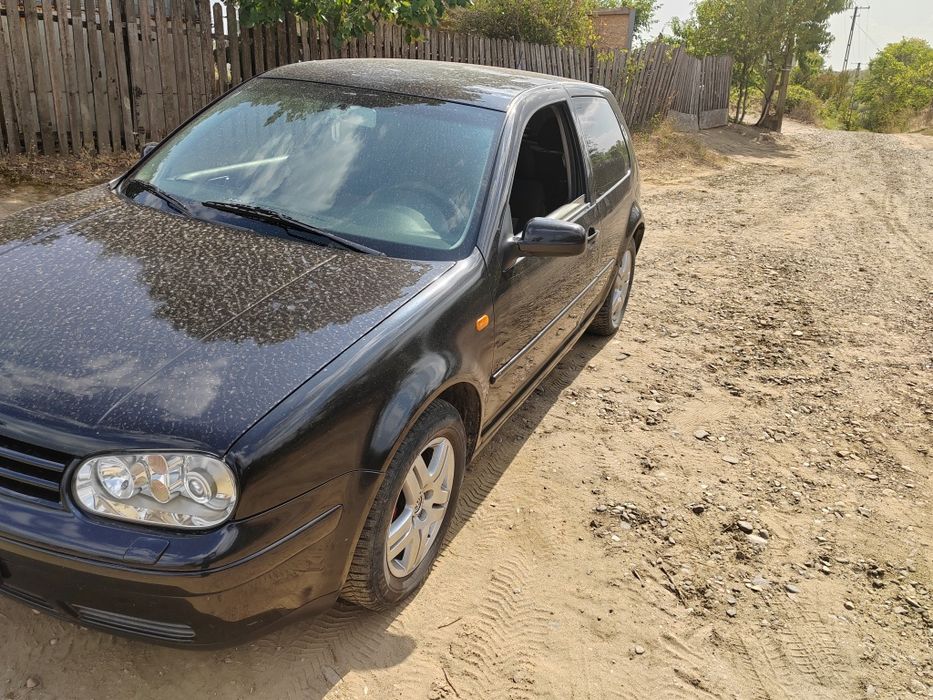 Vând wv golf 4 1.6 16v azd