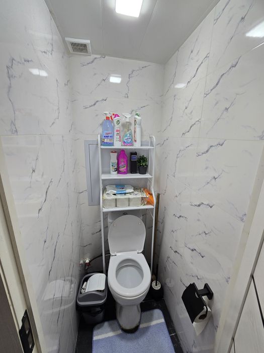 Продаётся 2 комнатная квартира Мирзо Улугбекский район массив БИЙ