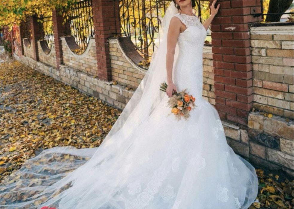 Свадебное платье