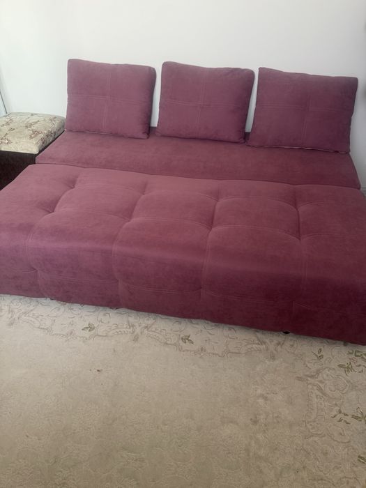 Продам диван с раздвижным механизмом