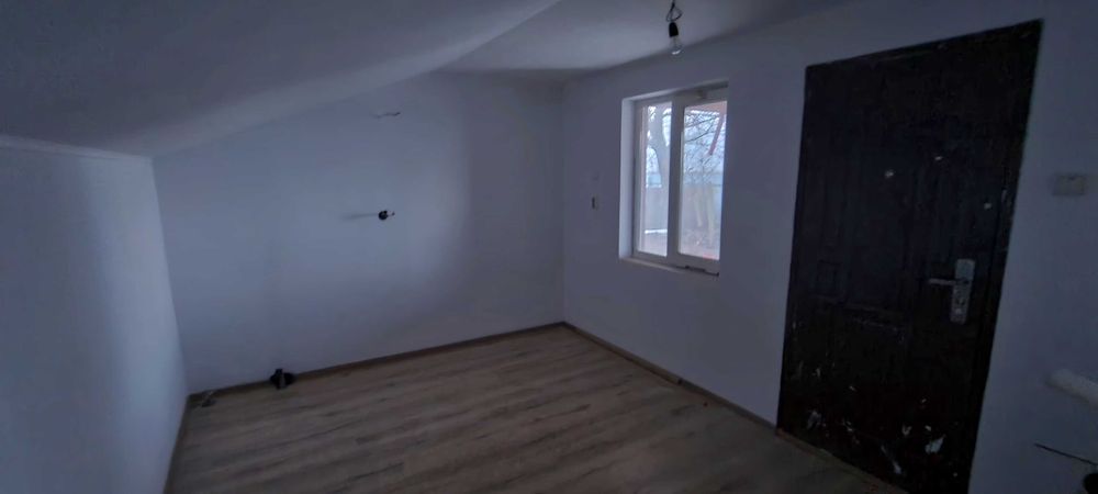 Casă de vânzare sau schimb cu apartament 2 camere Brăila