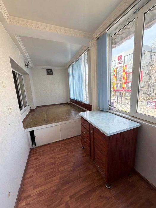 метро ХАМЗА 3/3/5  СРОЧНО !