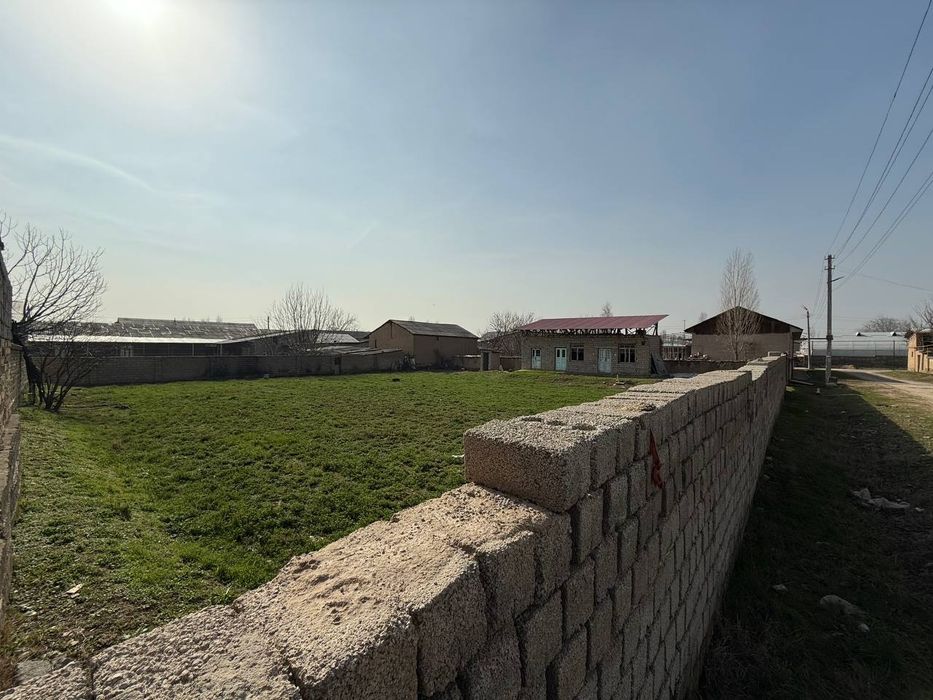 Uy sotiladi Yangiyo'l tumanida