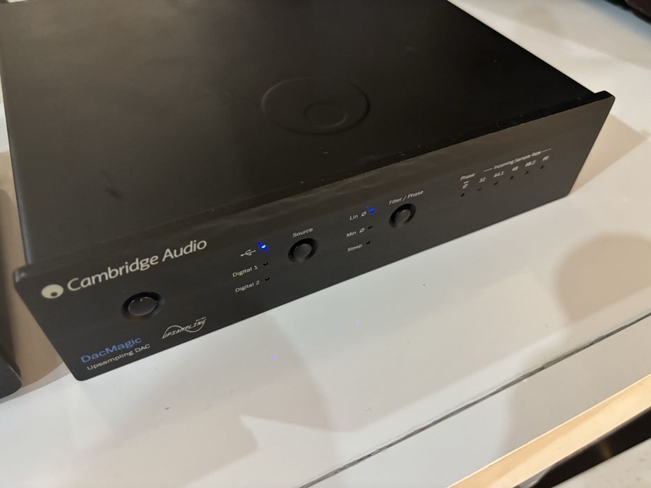 Dac Cambridge Audio si SMSL HiRes Audio