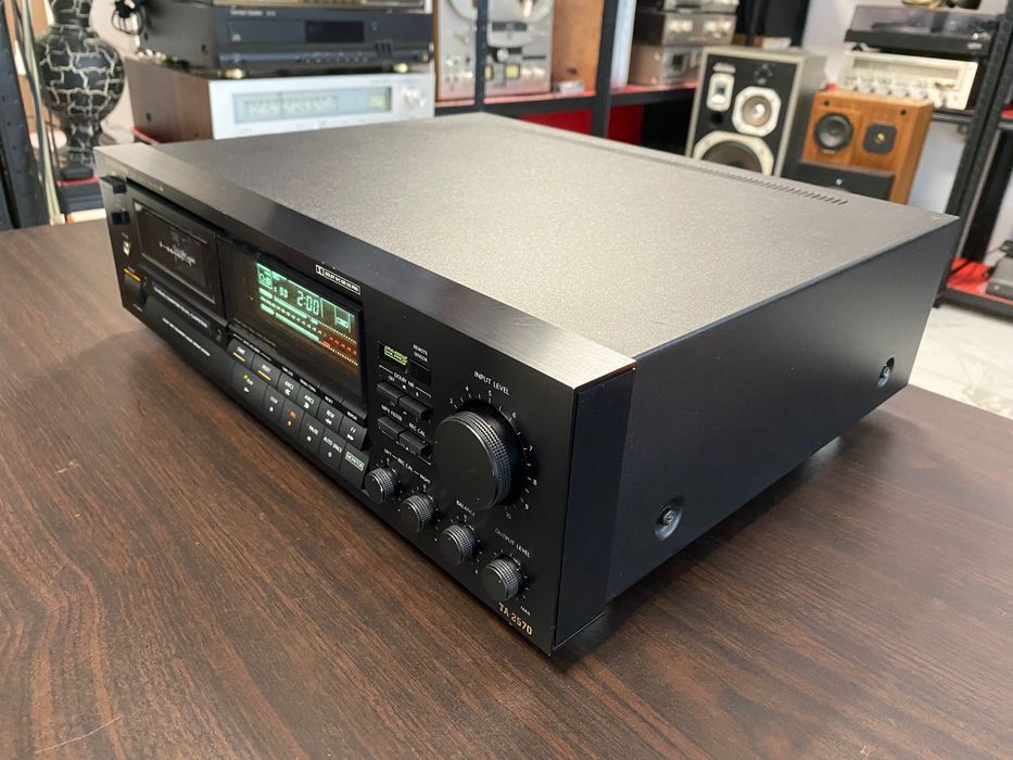 Висок клас касетен дек Onkyo