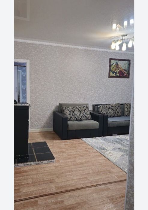 Продам Двухкомнатную Козыбаева 33