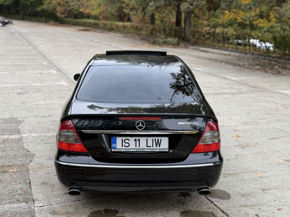 Mercedes-Benz W211 Avantgarde