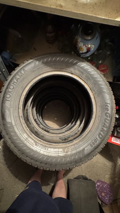 Шины зимние 215 65 R16