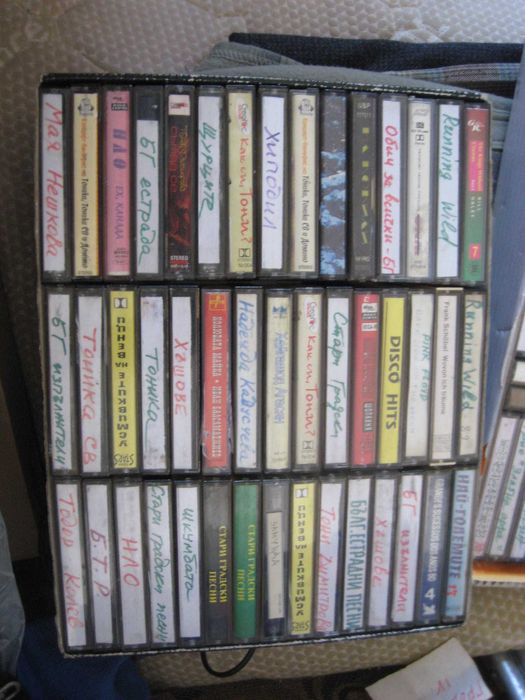 отново ЕВТИНИ касетки със студийни записи