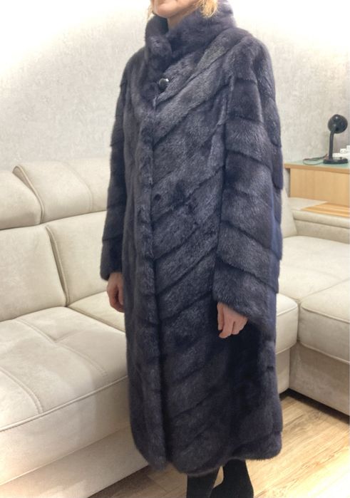 Шуба норковая женская