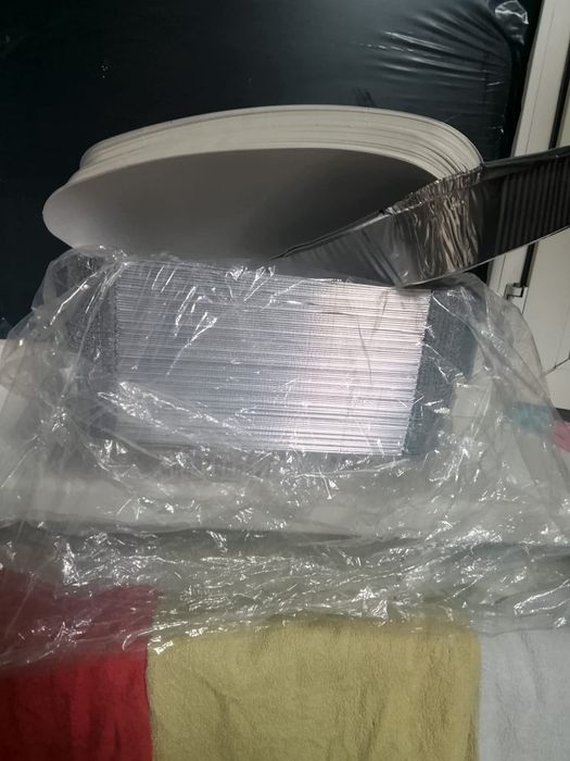 Посуда одноразовая для еды