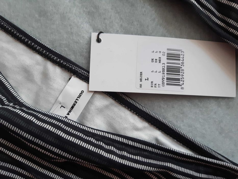 Guillemina baeza /Tommy Hilfinge луксозени бански костюм М/Л