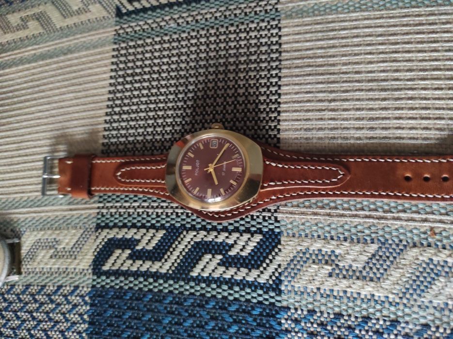 Продам часы СССР