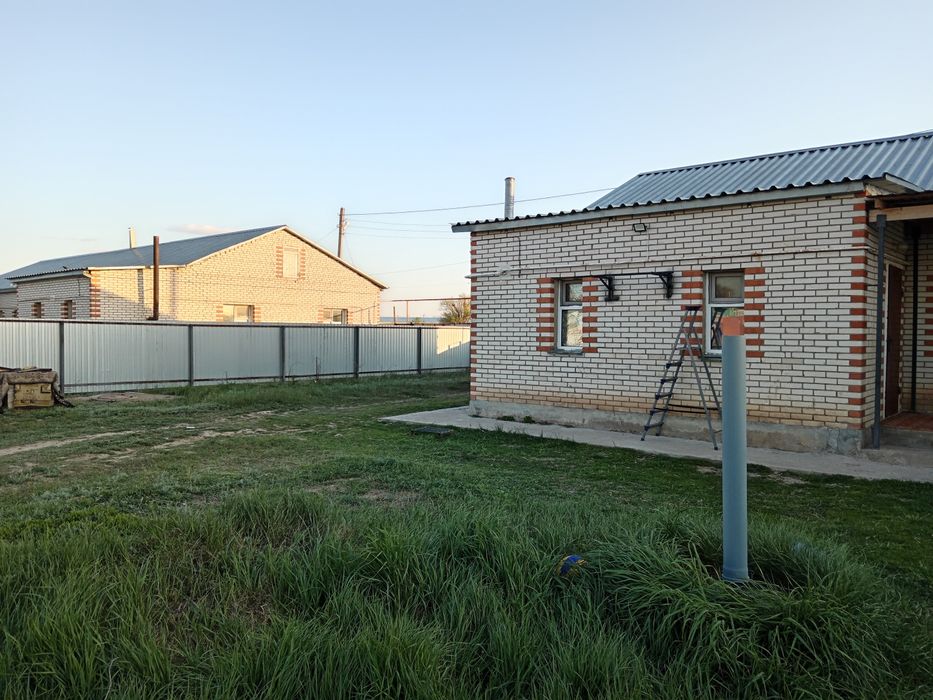 Мұхит 14/б үй сатылады