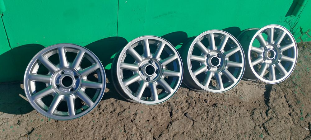 Литые диски audi (ромашки) 15 4х108