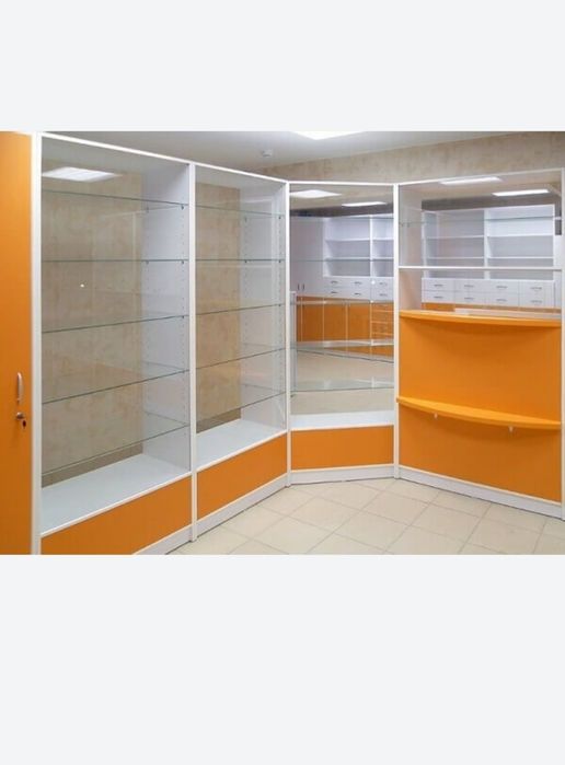 Apteka va magazinlar uchun poʻlka vitrina