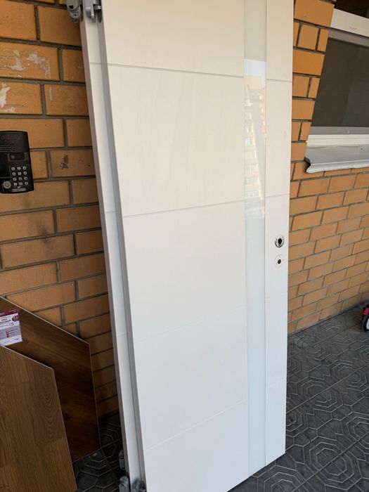 Продам дверь разамер 80