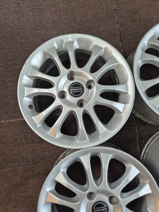 4 Jante Aliaj 4x114.3 - 16'' - 6.5J ET 44 - OEM VOLVO V40 S40 - CA NOI !