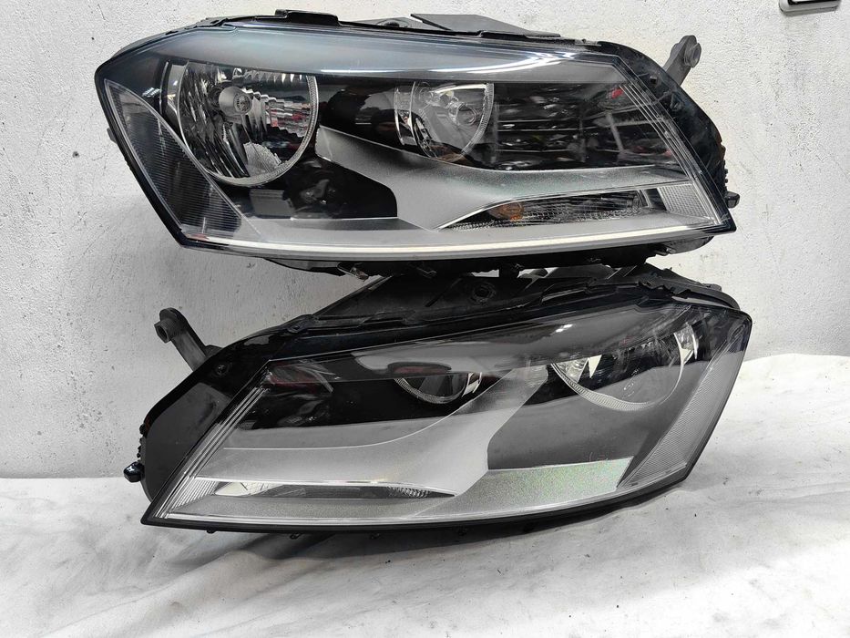 Оригинални  фарове  Vw Touareg