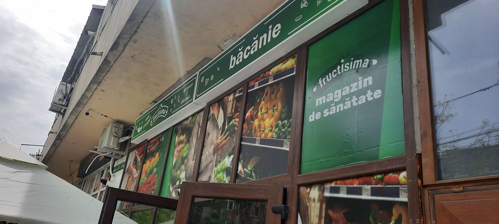 servicii de Imprimare banner, autocolant, canvas, windowsgraphics,etc.