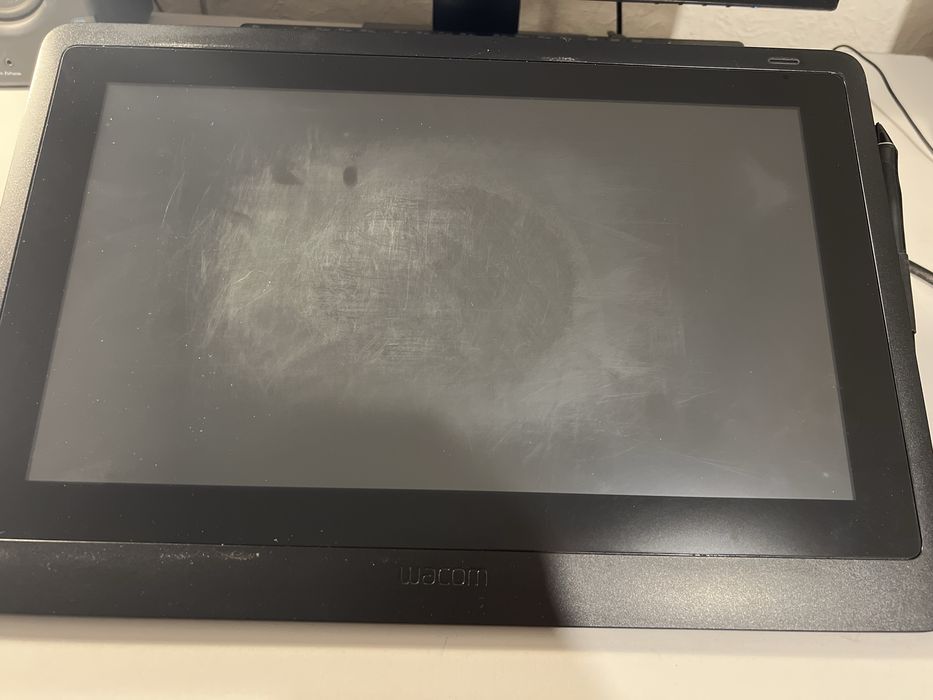 Графический планшет Wacom Cintiq 16